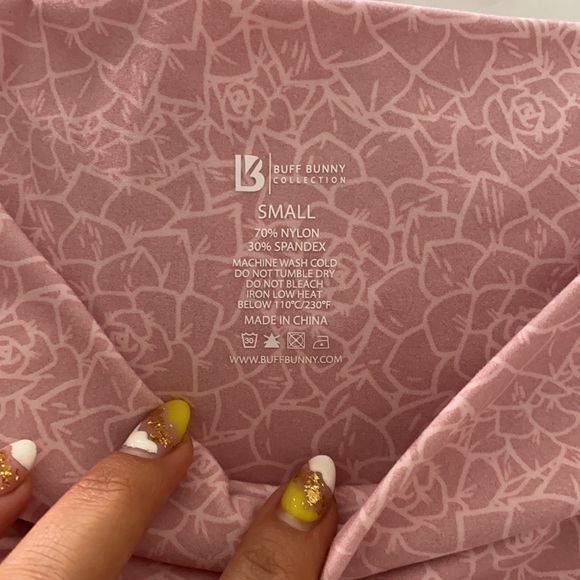 BuffBunny Bloom Collection Leggings - Picture 2 of 4
